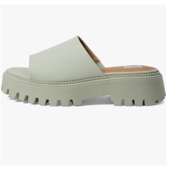 DV Dolce Vita® Liliah 11 Leather Comfy Slip On Thermoplastic Runner Soles New - Picture 4 of 8